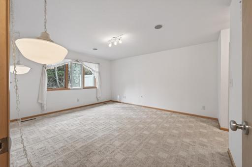 473 Cedar Court, Taylors Falls, MN 55084