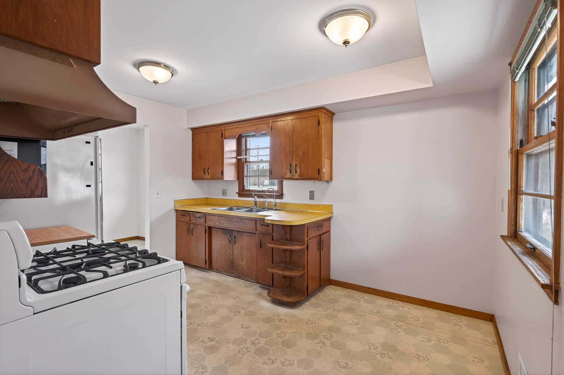 Kitchen with room for breakfast area