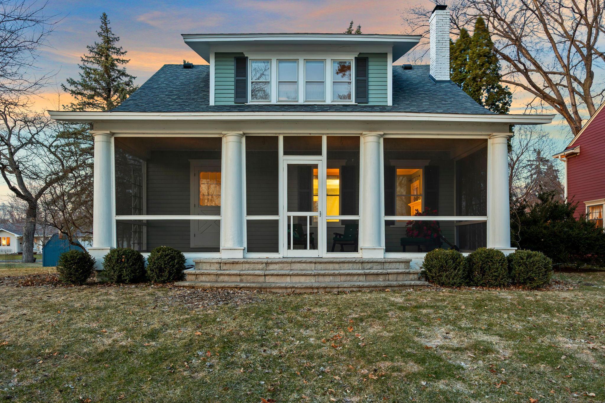 Stunning screen porch