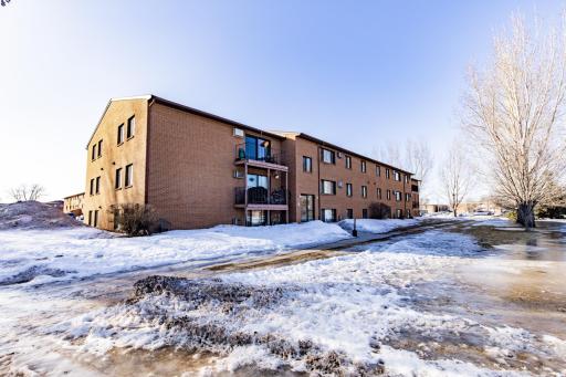 3619 Landeco Lane, Grand Forks, ND 58201