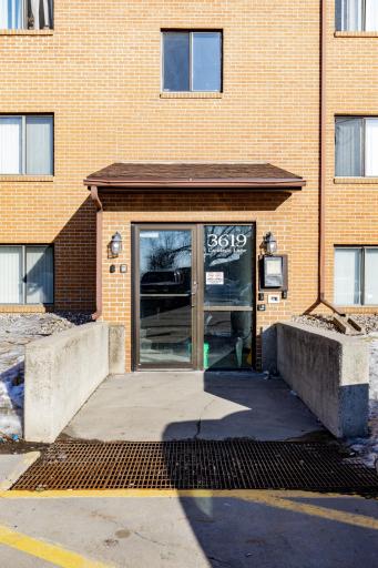 3619 Landeco Lane, Grand Forks, ND 58201