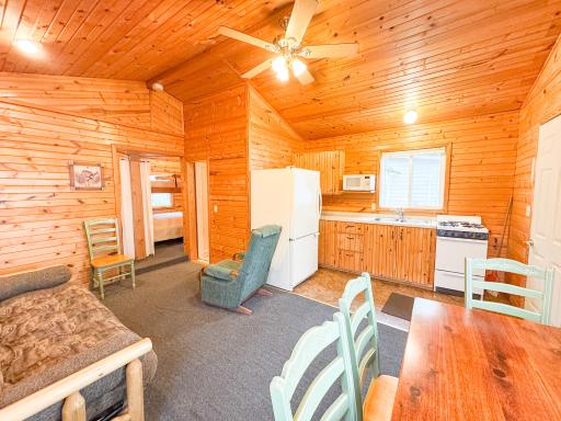 27621 Co Hwy 83, 4, Battle Lake, MN 56515