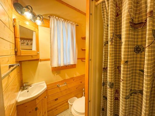 27621 Co Hwy 83, 4, Battle Lake, MN 56515