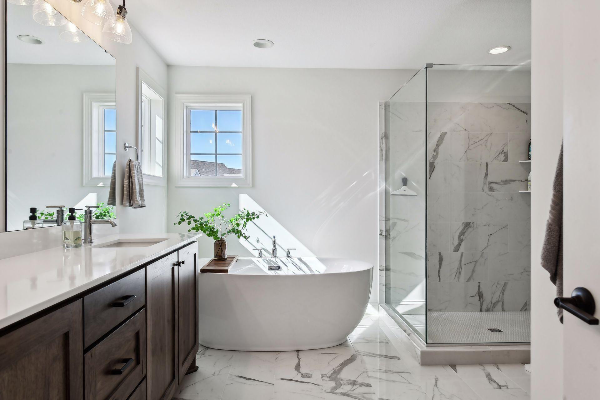 Separate tub & shower