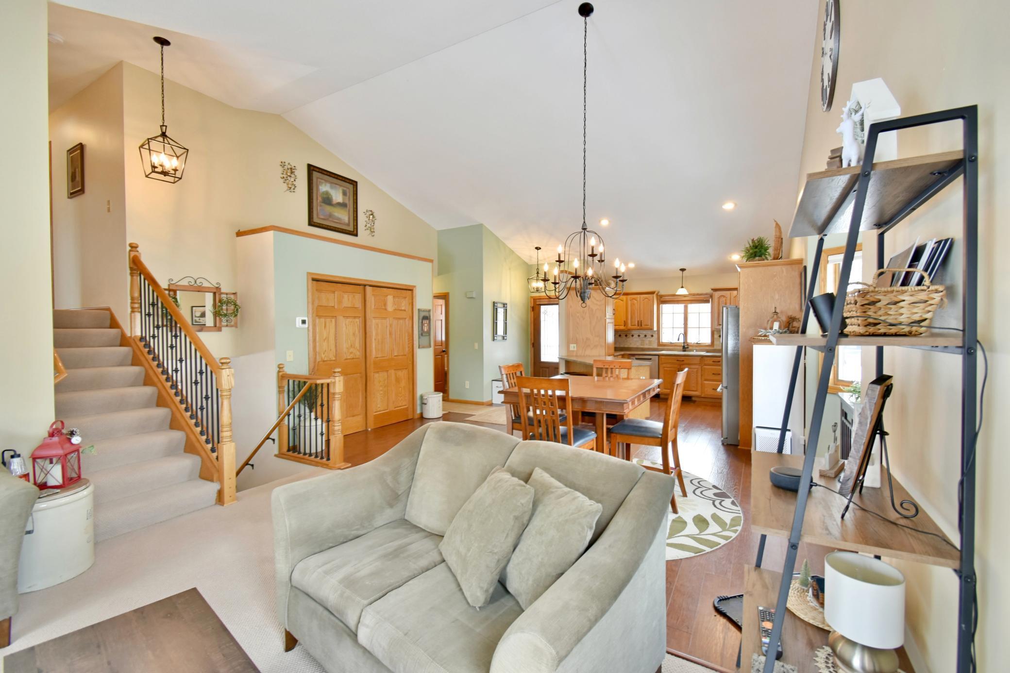 Katie - Sartell Home - 25.jpeg