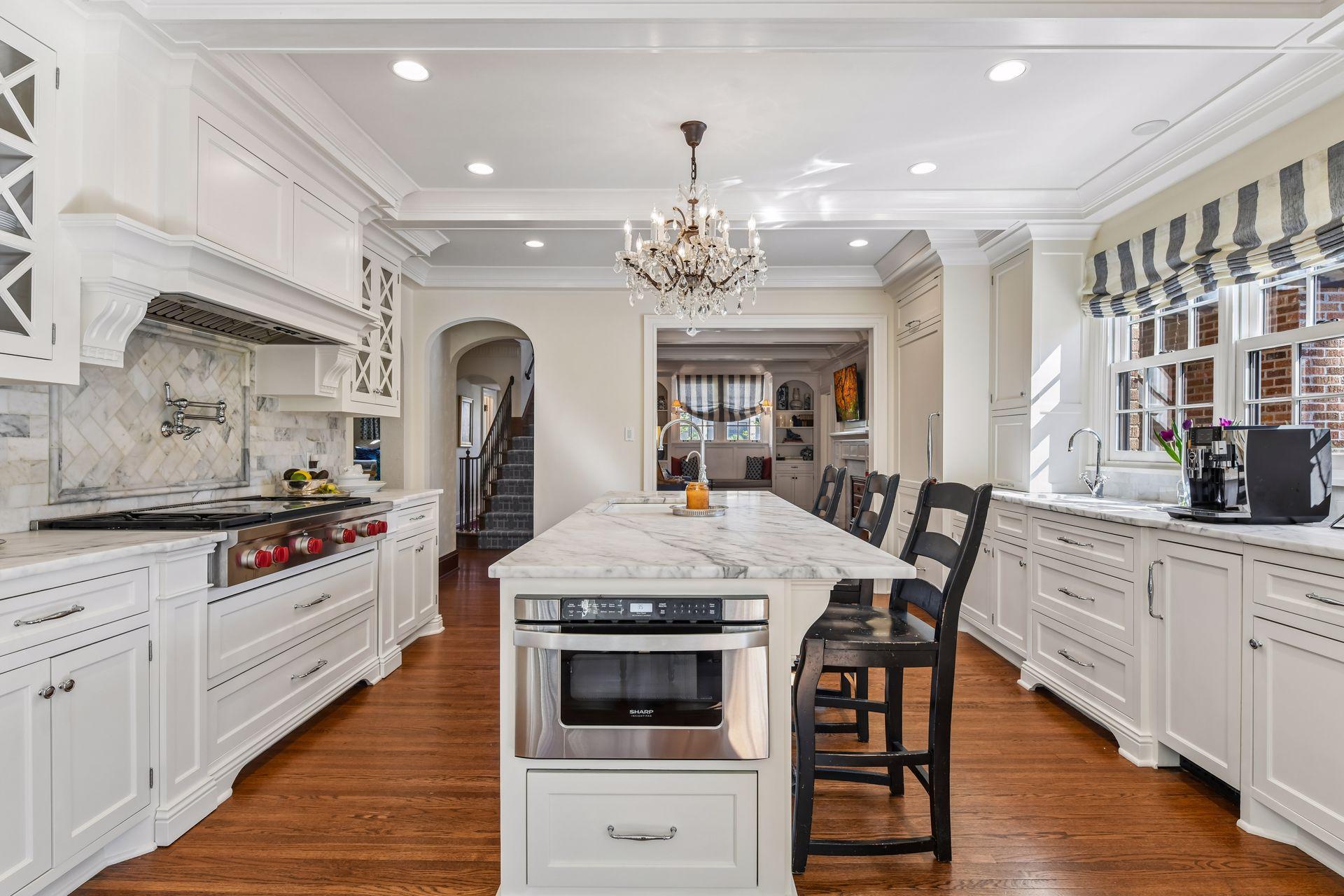 Spacious kitchen
