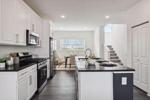 3139 Clover Ridge Drive, Chaska, MN 55318