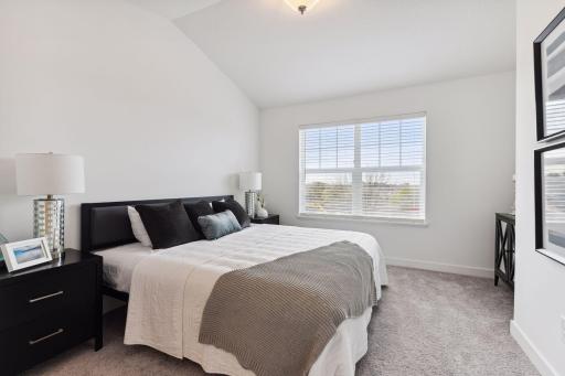 3139 Clover Ridge Drive, Chaska, MN 55318