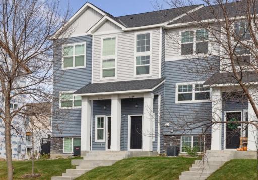 3139 Clover Ridge Drive, Chaska, MN 55318
