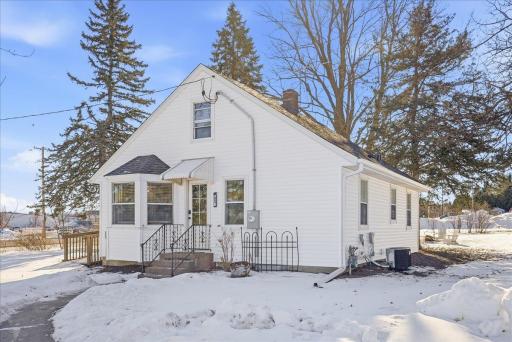 1813 11th Avenue, Baldwin, WI 54002
