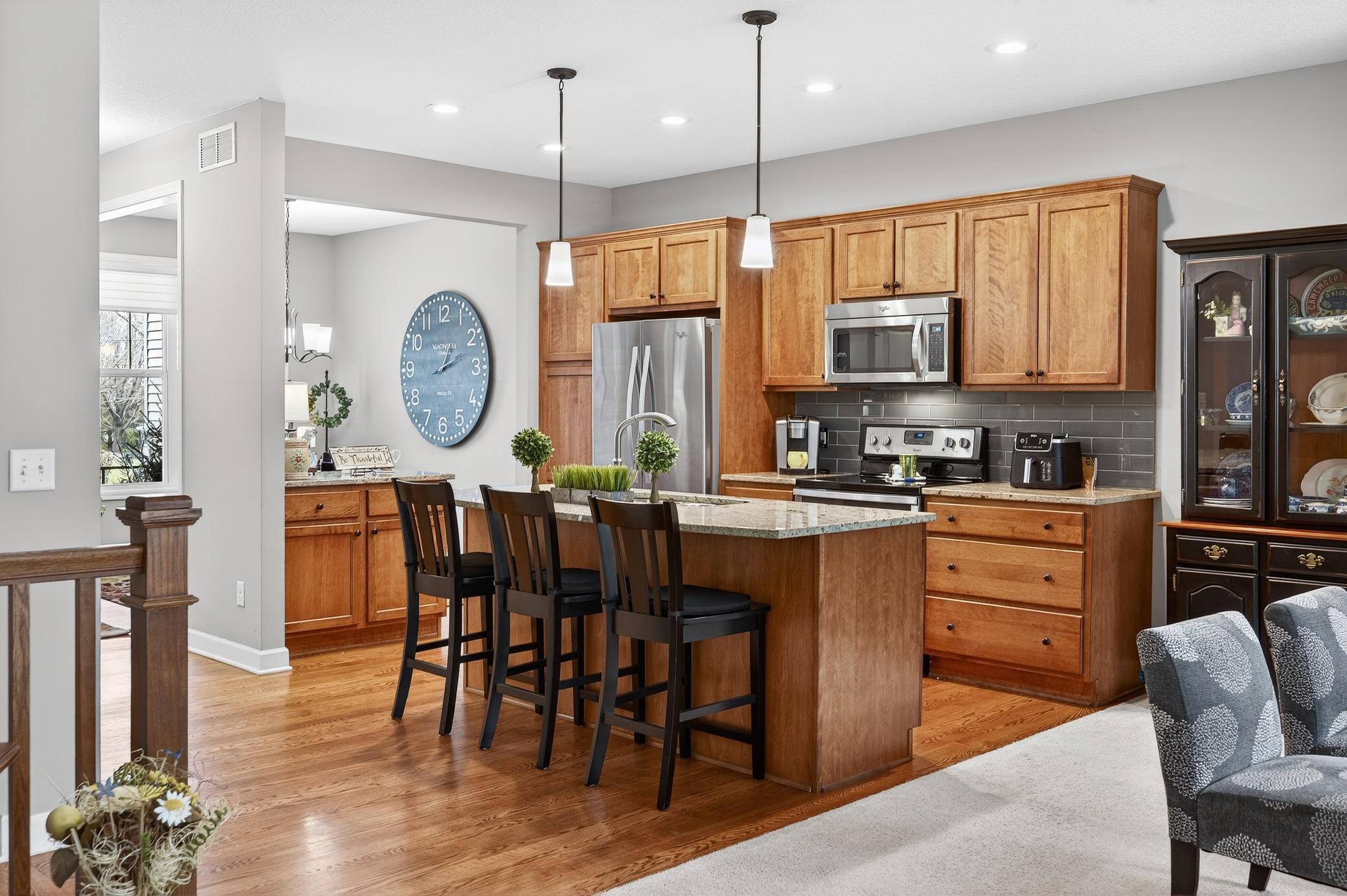 Wow! Open kitchen area...