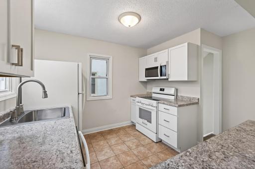 4810 Dupont Avenue N, Minneapolis, MN 55430