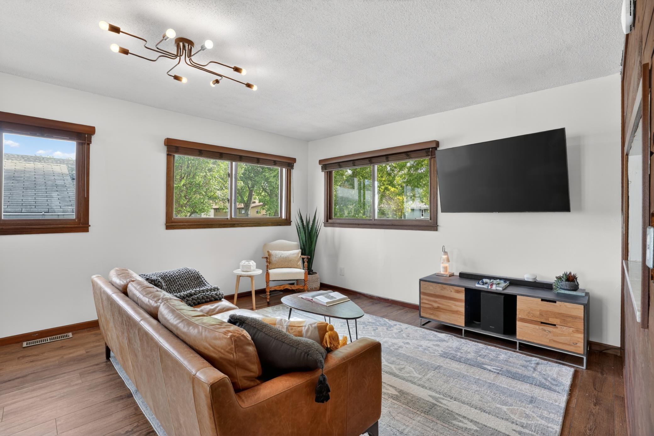 4100 43rd Ave N_00013.jpg