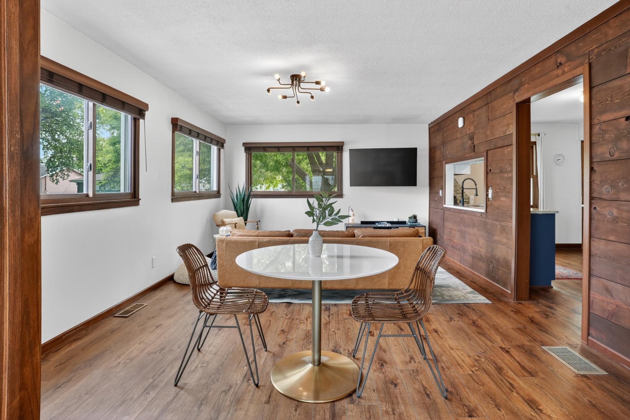 4100 43rd Ave N_00016.jpg