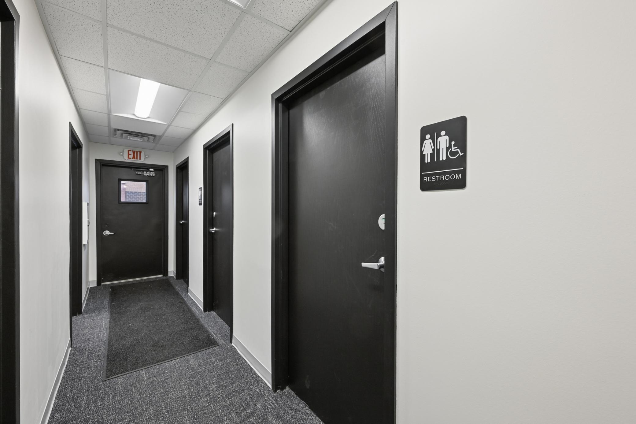 Suite #1 Private and accessible bathrooms.