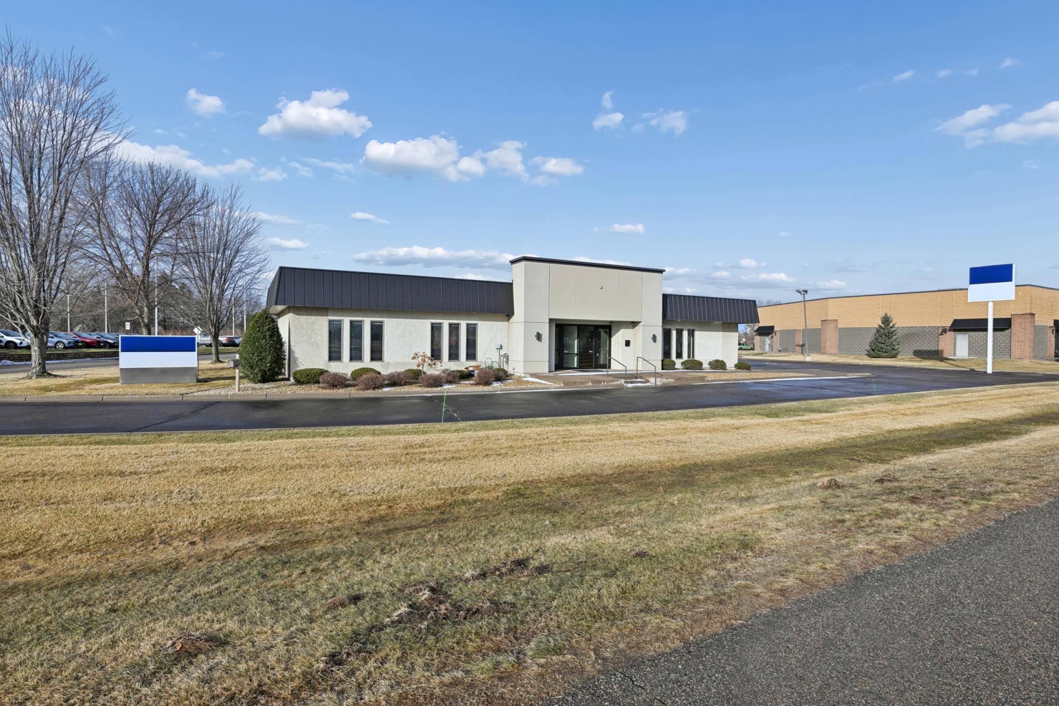 Great professional office space with 2,323 sq ft and 6 private offices and 2 private updated bathroom.