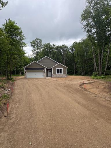 Welcome to the Rockwood on Bonnie Lakes Rd!
