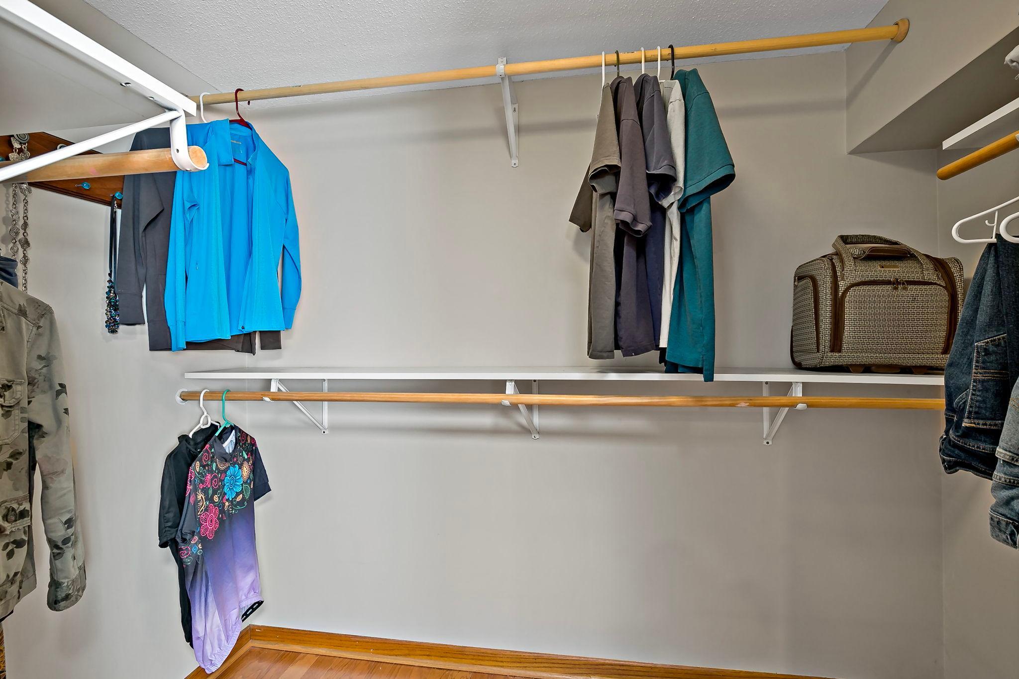 7481 Long Lake Rd, Willmar, MN