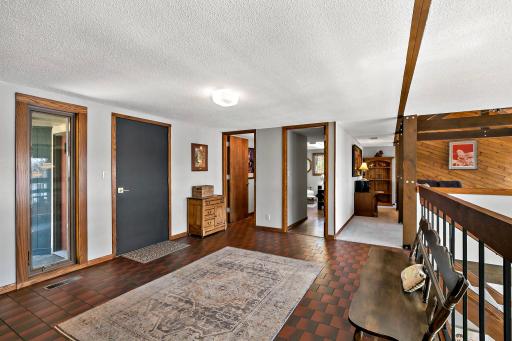 7481 Long Lake Road, Willmar, MN 56201