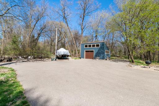 7481 Long Lake Road, Willmar, MN 56201