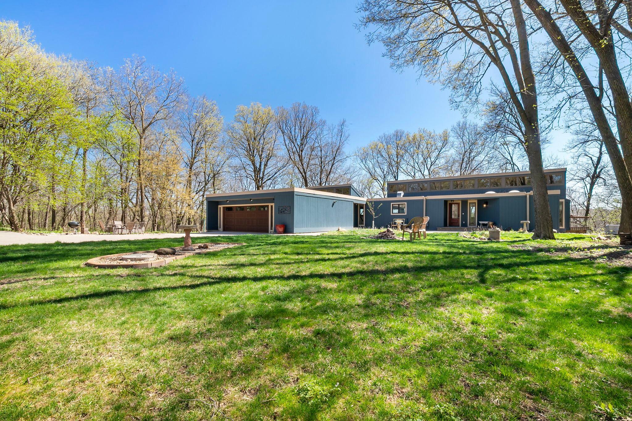 7481 Long Lake Rd, Willmar, MN