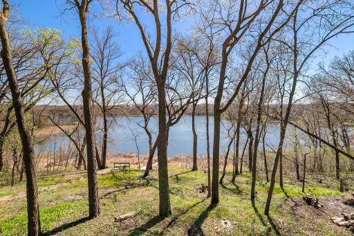 7481 Long Lake Road, Willmar, MN 56201