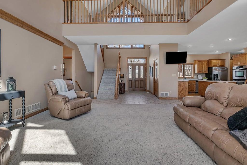 08 Open, Spacious.jpg