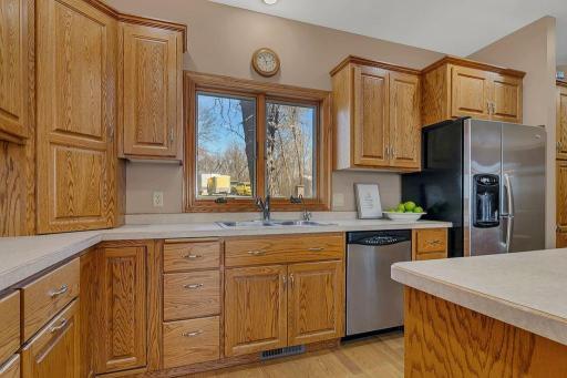 25411 Daventry Road, Paynesville, MN 56362