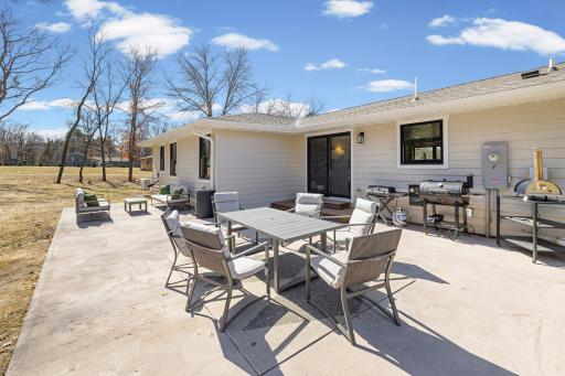 32420 59th Ave Way, Cannon Falls, MN 55009