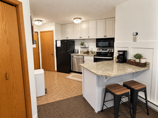 128 Bridge Run Lane, B, Lutsen, MN 55612
