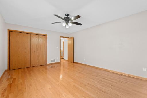 Large 4th Bedroom - 2nd Floor