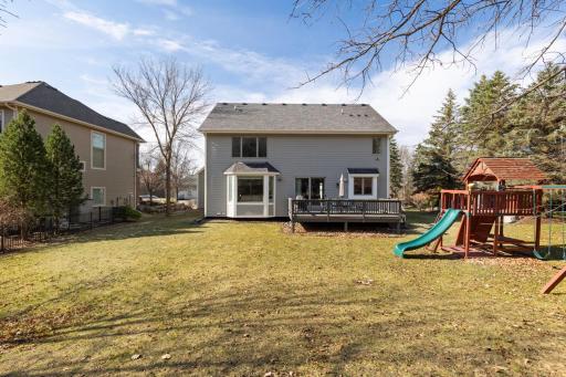 Expansive backyard deck (recently painted)