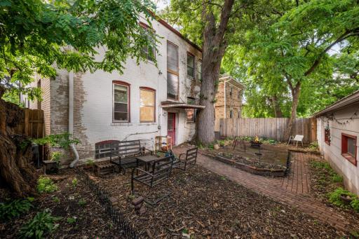 2440 Stevens Avenue, 2, Minneapolis, MN 55404