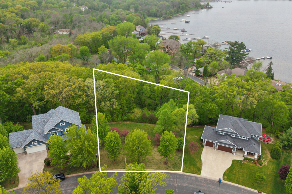 TBD Karoline Ct N - Approximate Lot Line View