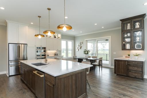 2764 Scenic Point Drive SW, Rochester, MN 55902
