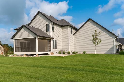 2764 Scenic Point Drive SW, Rochester, MN 55902