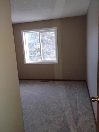 1027 Pond View Court, Saint Paul, MN 55127
