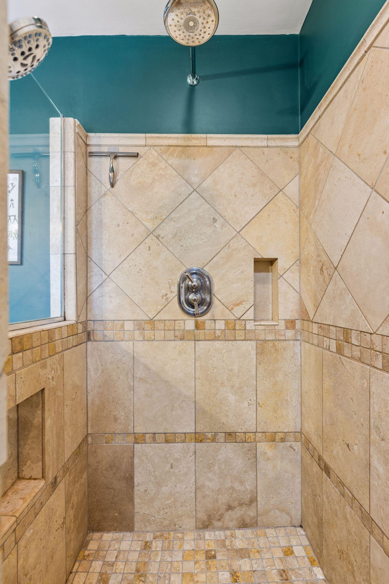 Dual shower heads (hand-held and rainfall)