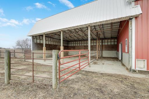 28983 320th Ave Way, Red Wing, MN 55066