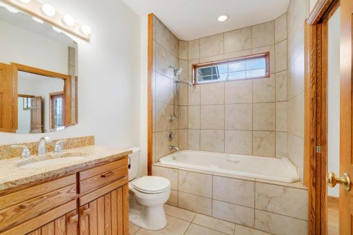 28983 320th Ave Way, Red Wing, MN 55066
