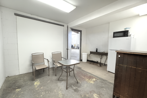4-Break Room 1 - Virtual Cleaning (3).png