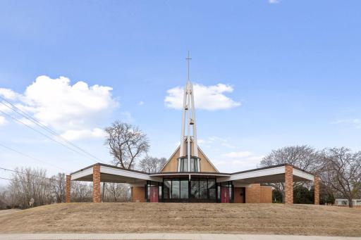 5827 Humboldt Avenue N, Minneapolis, MN 55430