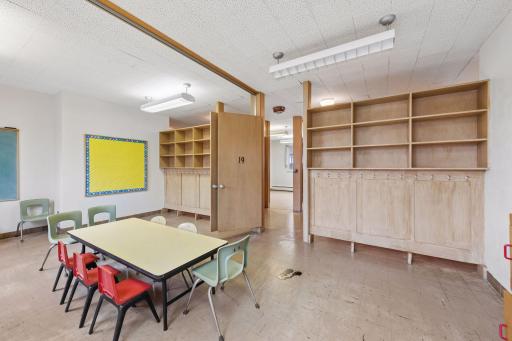 5827 Humboldt Avenue N, Minneapolis, MN 55430