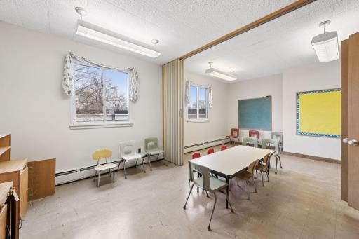 5827 Humboldt Avenue N, Minneapolis, MN 55430
