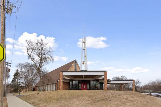 5827 Humboldt Avenue N, Minneapolis, MN 55430