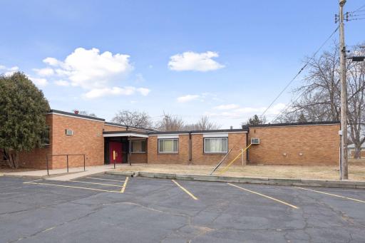 5827 Humboldt Avenue N, Minneapolis, MN 55430