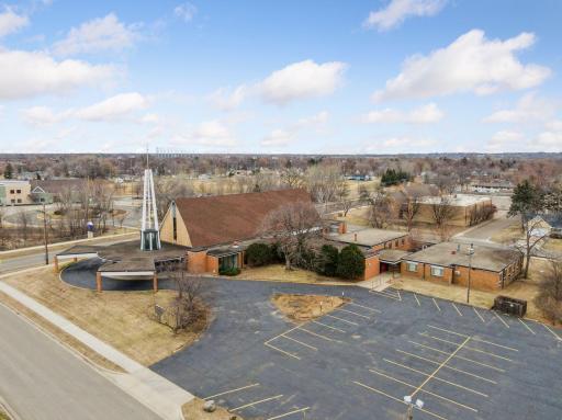 5827 Humboldt Avenue N, Minneapolis, MN 55430