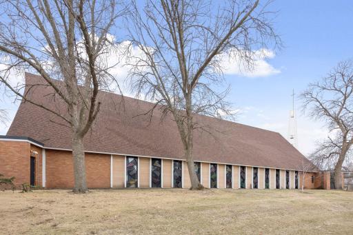 5827 Humboldt Avenue N, Minneapolis, MN 55430