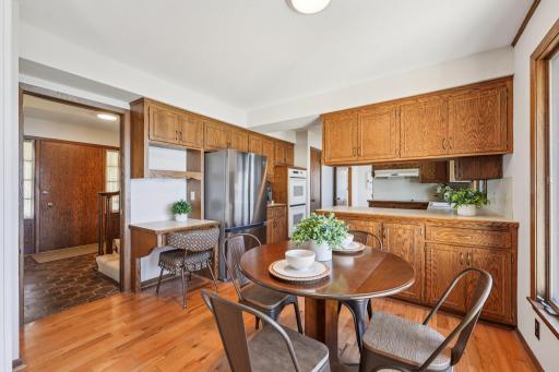 16-web-or-mls-Crystal Lake Blvd-S1704-016.jpg