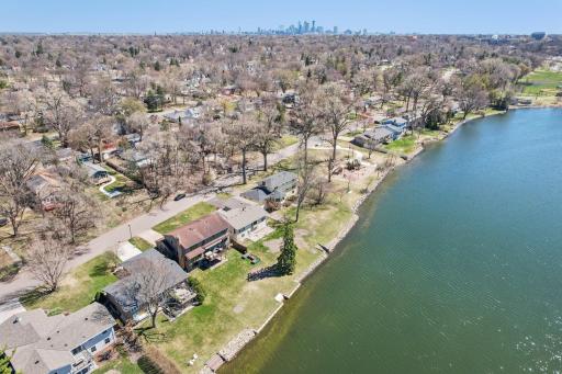 85-web-or-mls-Crystal Lake Blvd-S1704-085.jpg
